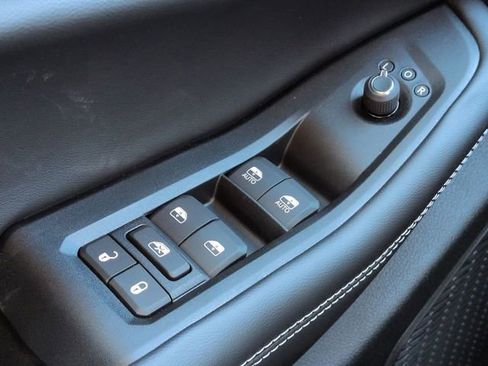 New 2026 Jeep Grand Cherokee Altitude RWD image 25