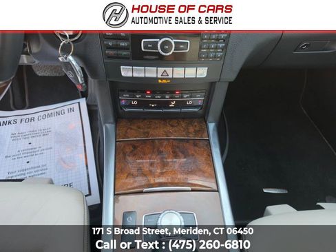 Used 2014 Mercedes-Benz E 350 4MATIC Sedan image 32