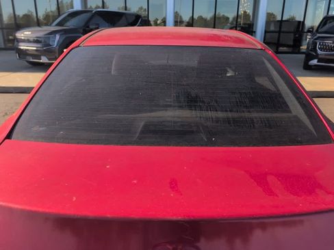 Used 2016 Toyota Corolla LE image 5