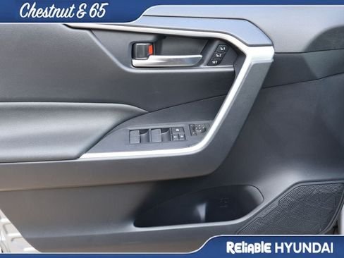 Used 2025 Toyota RAV4 XLE Premium w/ Weather Package AWD/4WD image 21