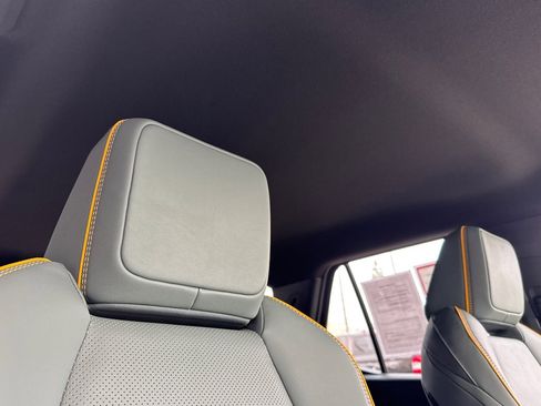 Certified 2025 Toyota 4Runner Trailhunter image 23