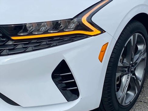 Used 2023 Kia K5 EX image 10