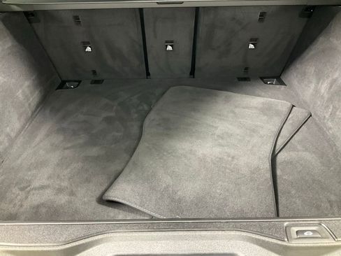 Used 2025 BMW X5 xDrive40i w/ Executive Package image 25