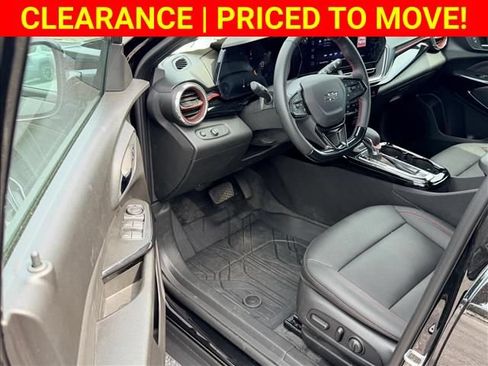 New 2026 Chevrolet Trax RS w/ Driver Confidence Package FWD image 19