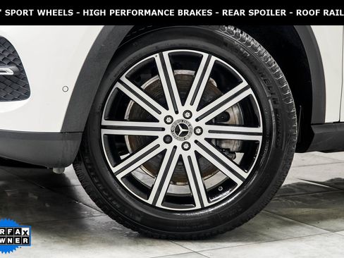 Used 2024 Mercedes-Benz GLE 450 4MATIC image 3