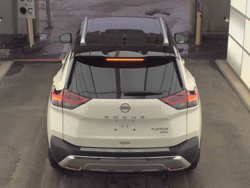 Used 2023 Nissan Rogue Platinum w/ Platinum Premium Package AWD/4WD image 6