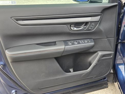 Used 2025 Honda CR-V Sport-L image 10