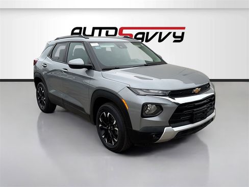 Used 2023 Chevrolet TrailBlazer LT image 1