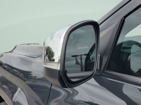 Certified 2026 Toyota Tacoma Limited AWD/4WD image 31