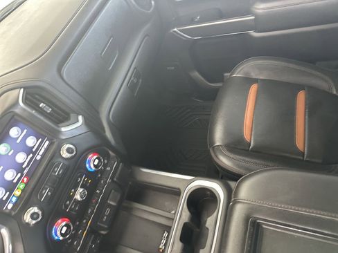 Used 2020 GMC Sierra 1500 AT4 w/ AT4 Premium Package AWD/4WD image 26