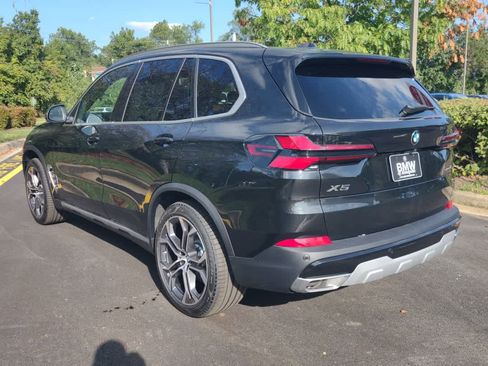 Used 2026 BMW X5 xDrive40i w/ Climate Comfort Package image 4
