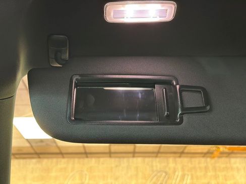 Used 2021 Porsche Panamera 4S image 63