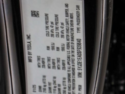 Used 2025 Tesla Model 3 Long Range image 27