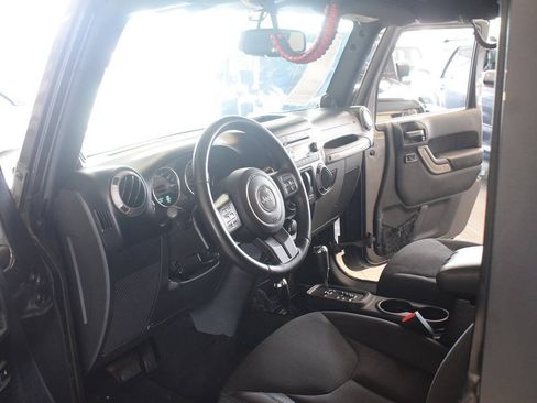 Used 2014 Jeep Wrangler Sport w/ Quick Order Package 24S AWD/4WD image 42