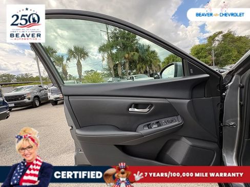 Used 2024 Nissan Sentra SV FWD image 29