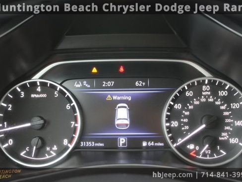 Used 2022 Nissan Murano S image 18