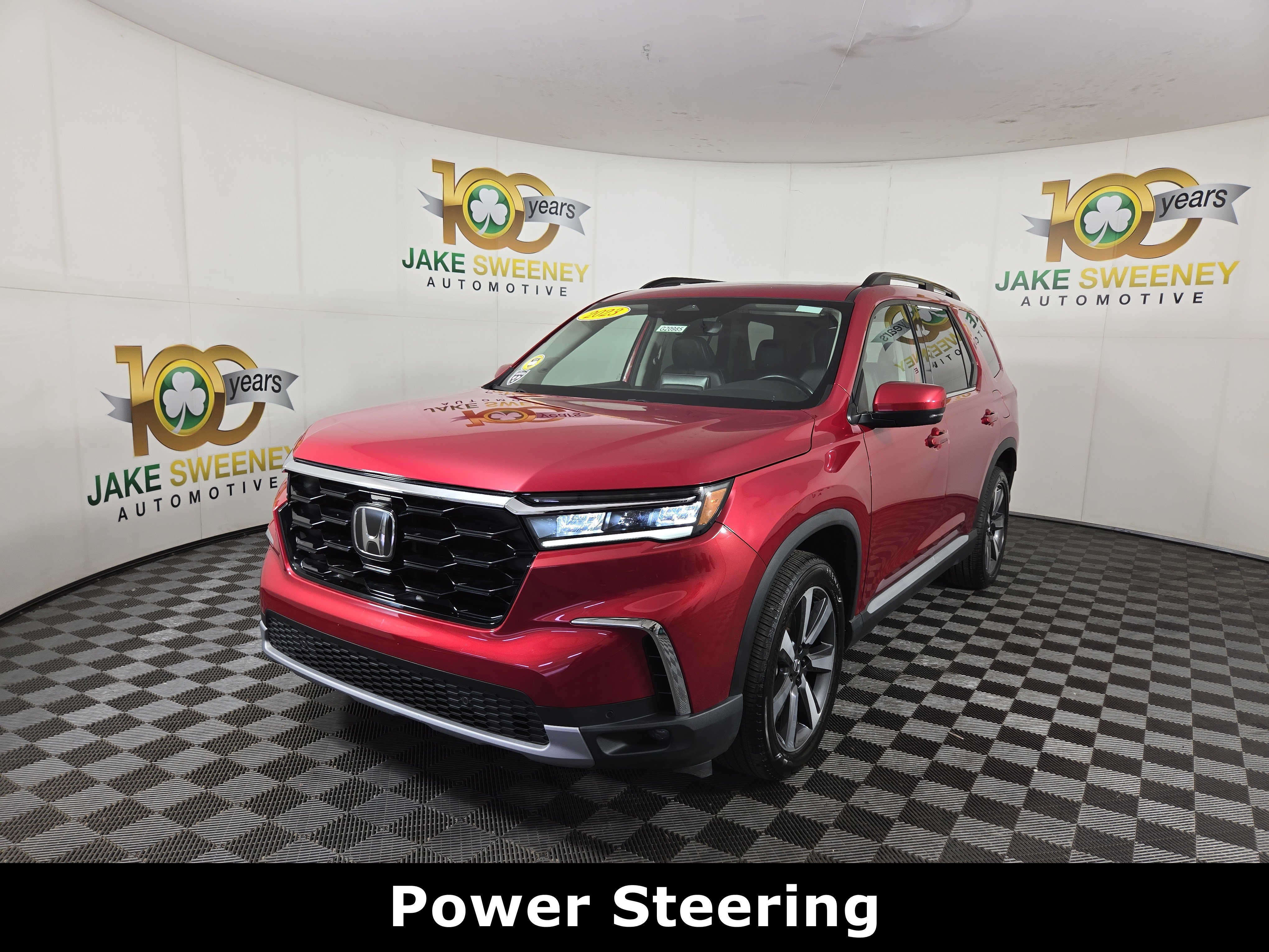 Used 2023 Honda Pilot Touring image 3