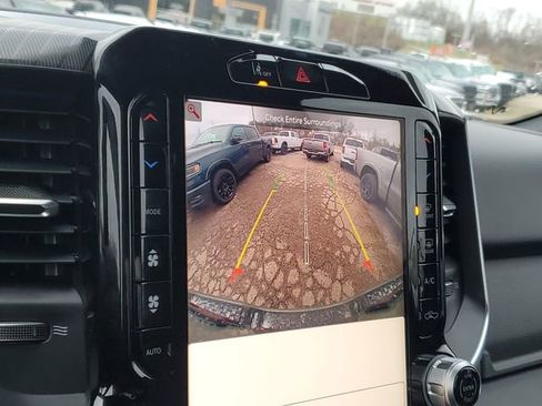 New 2026 RAM 1500 4x4 Crew Cab image 11