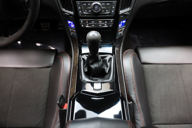 Used 2015 Cadillac CTS V RWD image 9
