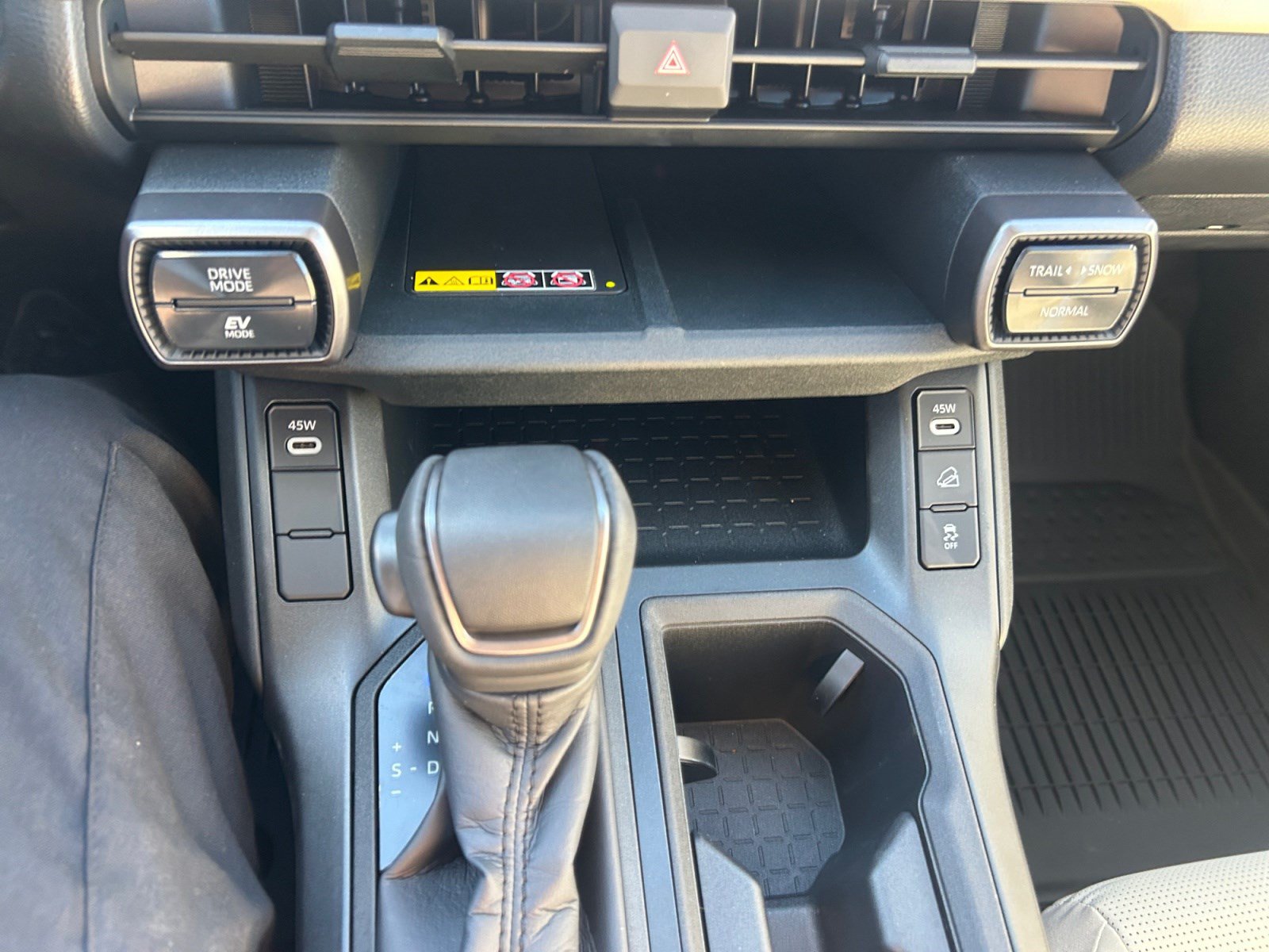 Certified 2026 Toyota RAV4 XLE Premium w/ Panoramic Sun Roof Package AWD/4WD image 29