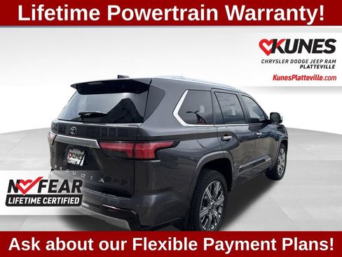 Used 2024 Toyota Sequoia Capstone AWD/4WD image 10