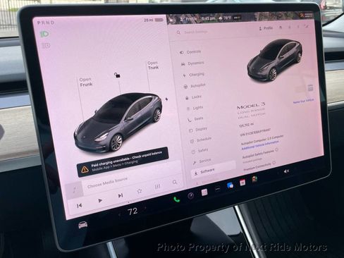 Used 2018 Tesla Model 3 Long Range image 22