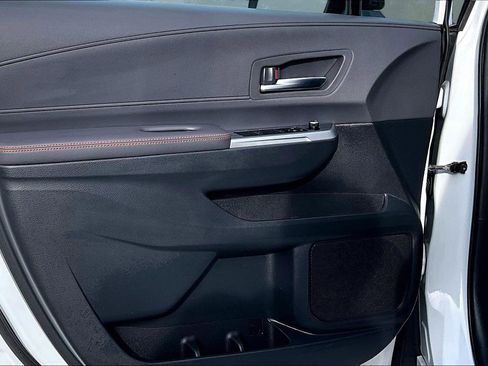 Used 2021 Toyota Sienna XSE w/ XSE Plus Package image 21