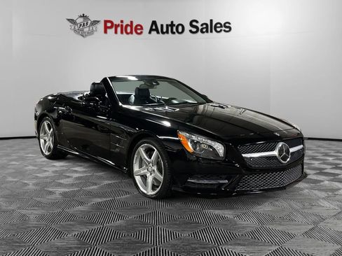 Used 2013 Mercedes-Benz SL 550 w/ Premium Pkg image 3