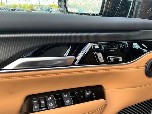 New 2026 Jeep Grand Wagoneer L Summit AWD/4WD image 13