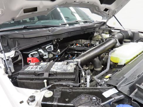 Used 2025 Ford F150 Lariat AWD/4WD image 25