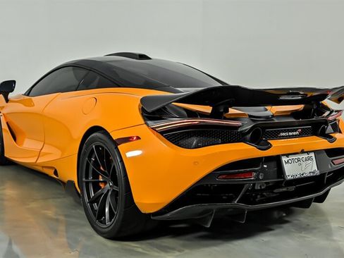 Used 2018 McLaren 720S Performance RWD image 10