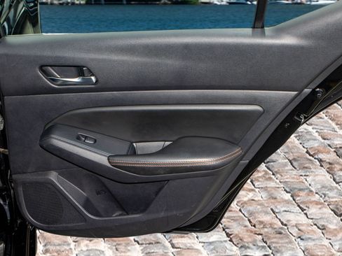 Used 2020 Nissan Altima 2.5 SR image 13