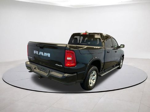 Certified 2025 RAM 1500 Big Horn AWD/4WD image 7