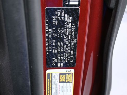 Used 2024 Kia Carnival SX Prestige image 18