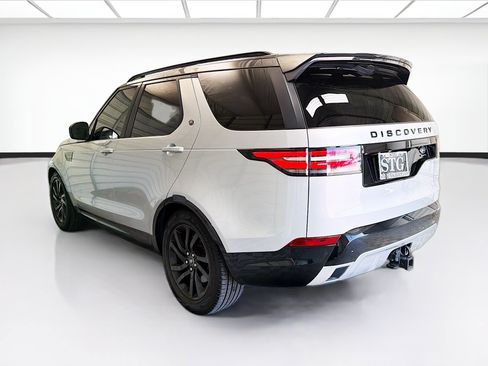 Used 2020 Land Rover Discovery Landmark AWD/4WD image 6