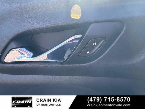 Used 2019 GMC Acadia SLE FWD image 10