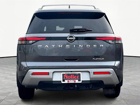 Used 2024 Nissan Pathfinder Platinum w/ Cargo Package image 4