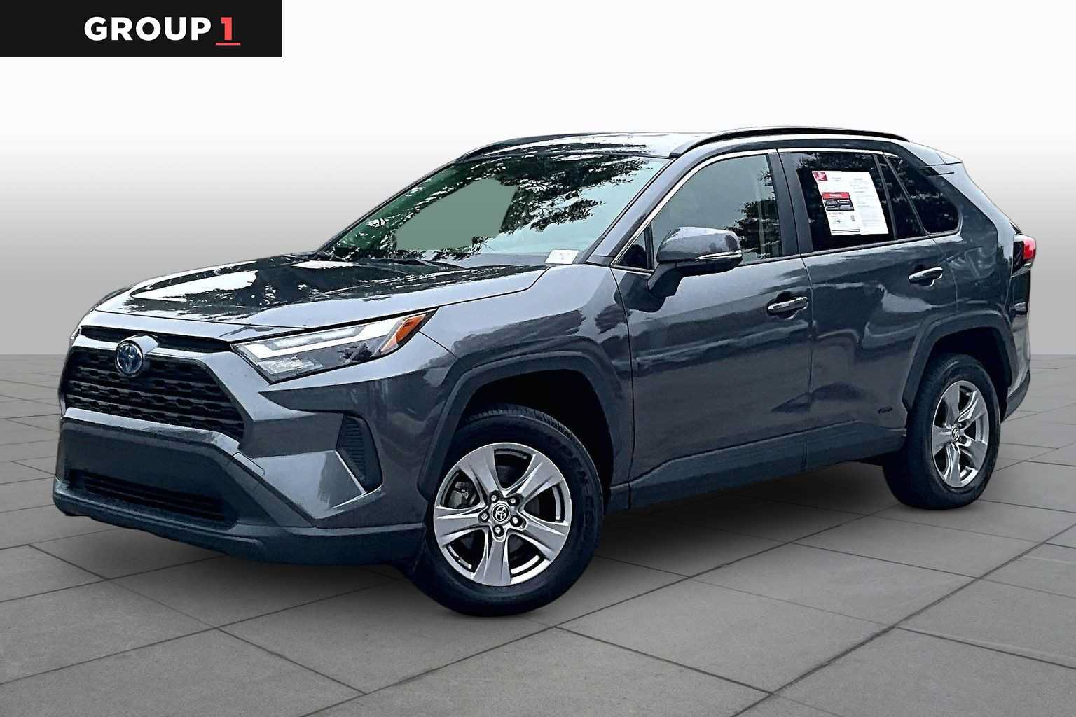 Used 2024 Toyota RAV4 LE AWD/4WD image 1