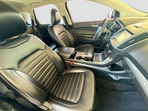 Used 2019 Ford Edge SEL w/ Equipment Group 201A FWD image 26