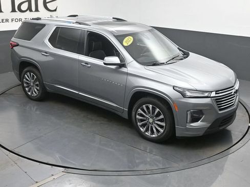 Used 2023 Chevrolet Traverse Premier w/ LPO, Floor Liner Package AWD/4WD image 49