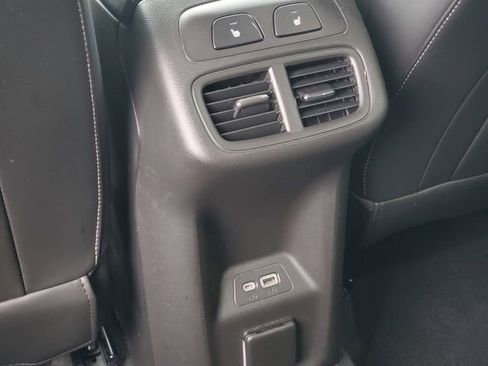 Used 2021 Buick Envision Avenir w/ Technology Package II image 39