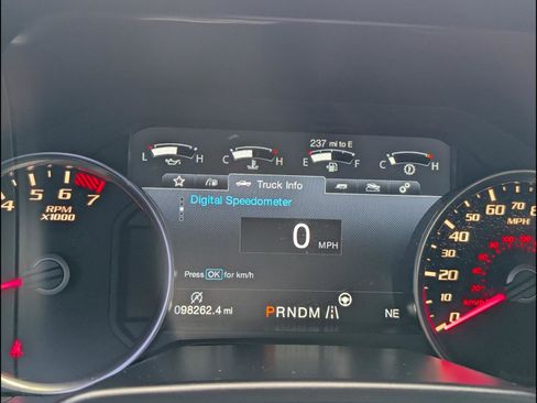 Used 2017 Ford F150 Raptor w/ Equipment Group 802A Luxury AWD/4WD image 10