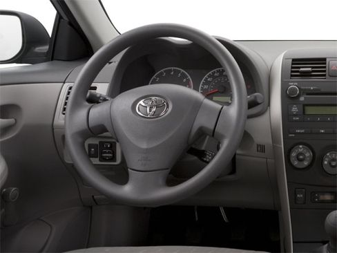 Used 2010 Toyota Corolla LE w/ All Weather Guard Pkg FWD image 5