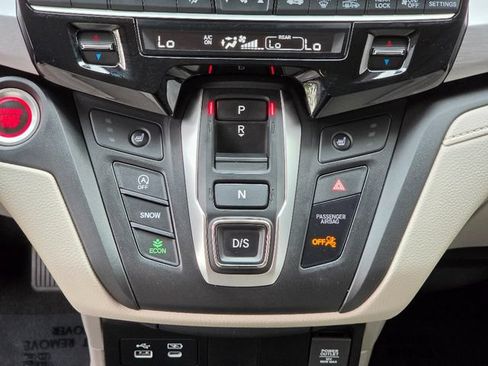 Used 2025 Honda Odyssey EX-L image 28