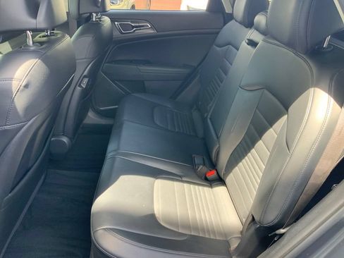 Used 2023 Kia Sportage SX Prestige AWD/4WD image 16