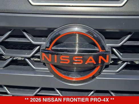 Used 2026 Nissan Frontier PRO-4X AWD/4WD image 11