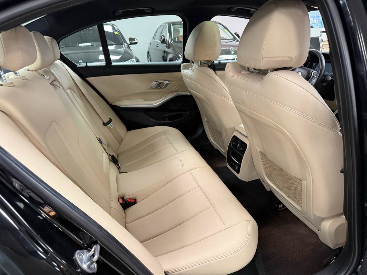 Used 2020 BMW 330i Sedan w/ Convenience Package RWD image 14