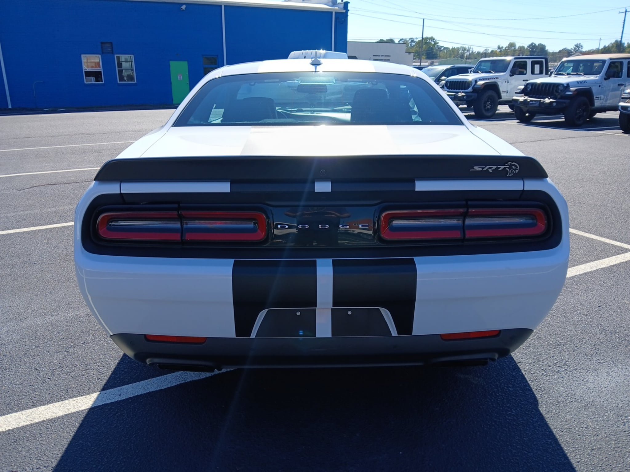Used 2018 Dodge Challenger SRT Hellcat RWD image 5