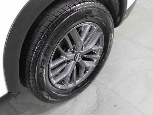 Certified 2024 Nissan Rogue S image 10