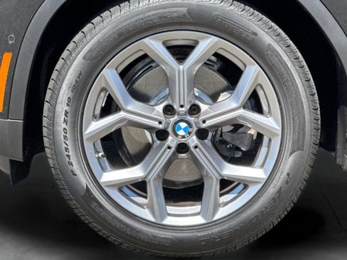 Used 2024 BMW X4 xDrive30i w/ Parking Assistance Package image 28